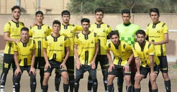 عکس تیم طلایی پوشان