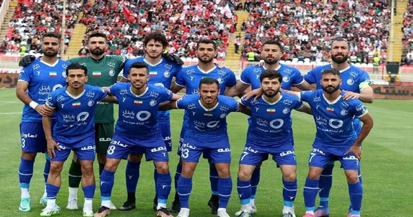عکس تیمی استقلال مقابل ذوب آهن