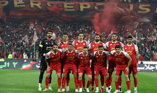 عکس تیم پرسپولیس مقابل استقلال