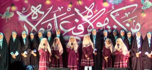 عکس گروه سرود دخترانه