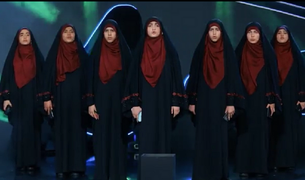 عکس گروه سرود دخترانه