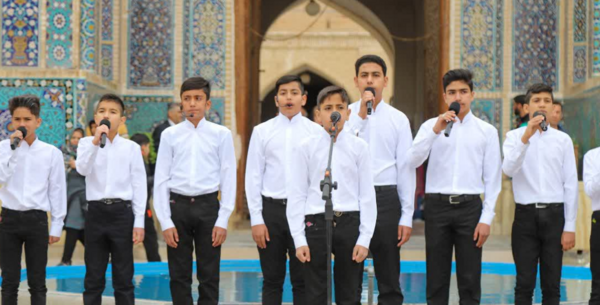 عکس گروه سرود پسرانه