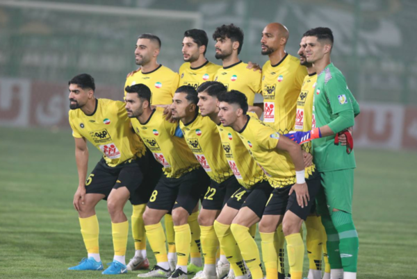 عکس از بازیکنان تیم سپاهان