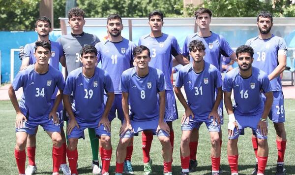 عکس بازیکنان تیم ملی ایران با اسم