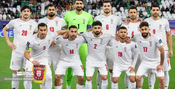 عکس بازیکنان تیم ملی ایران با اسم