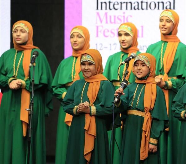 عکس گروه سرود شمیم یاس