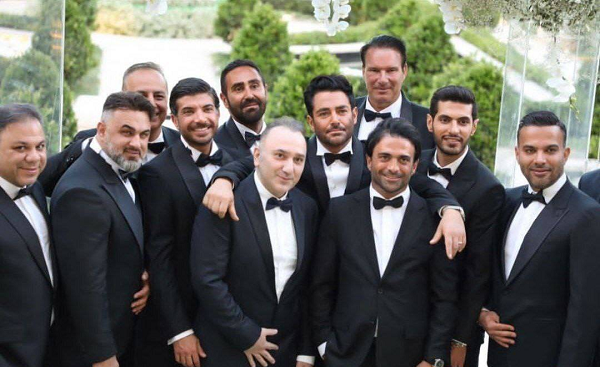 عکس محمدرضا گلزار در گروه آریان