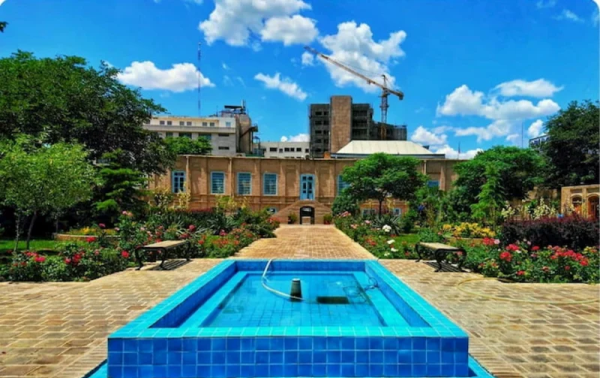 عکس خانه ملک در مشهد