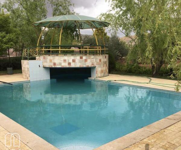 عکس خانه ویلایی در شیراز