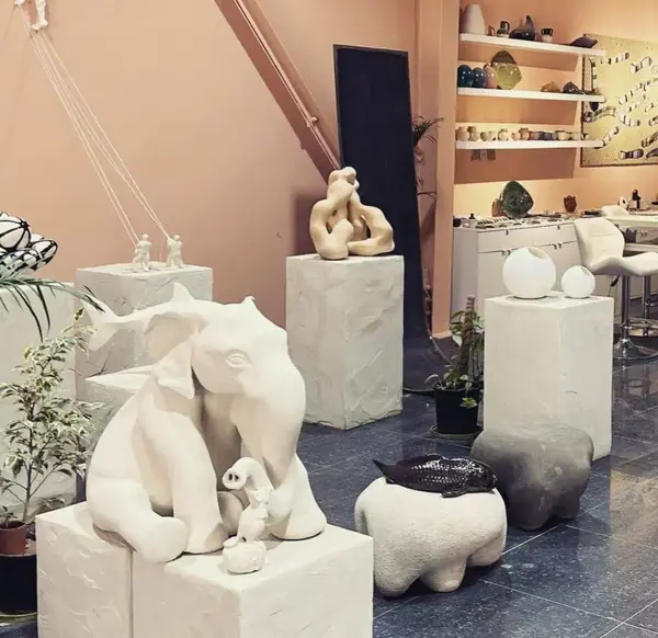 عکس خانه میلیاردی سحر قریشی