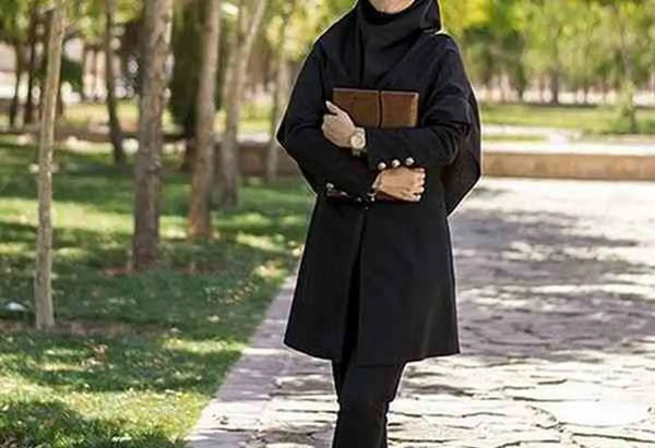 عکس دانشجویی دختر