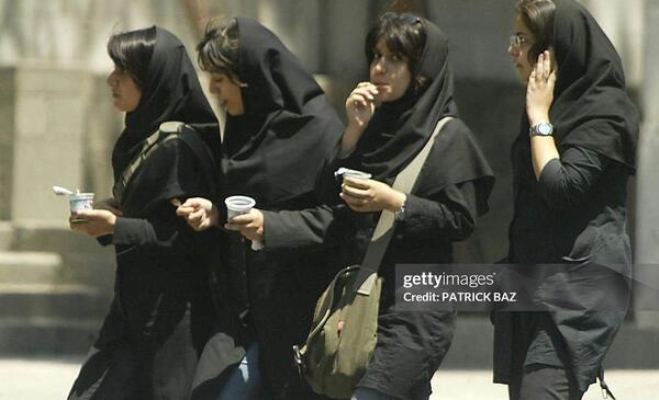 عکس دانشجویی دختر