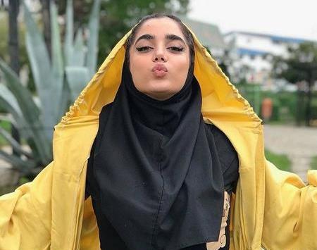 عکس دانشجویی فیک