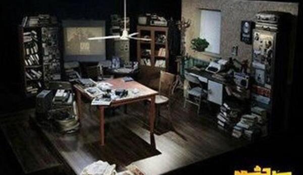 عکس اتاق بازجویی
