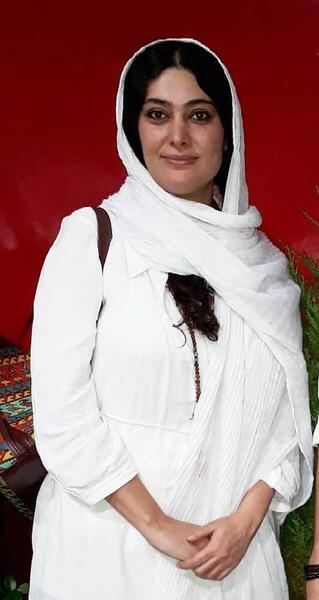 عکس خواننده مینا
