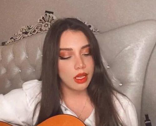 سنا برزنجه عکس سنا برزنجه