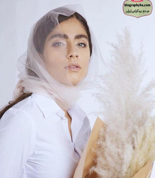 عکس از ساناز ارجمند
