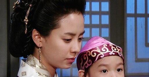 عکس جومونگ با سویا
