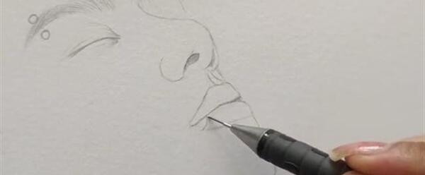 عکس عروسک جونگ کوک نقاشی