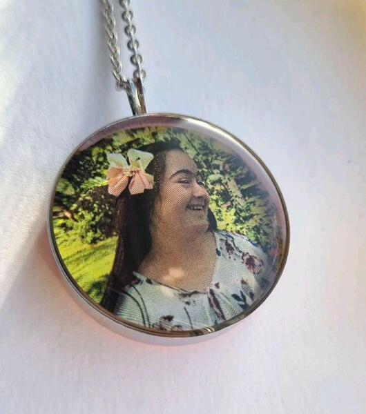 عکس رزین گردنبند