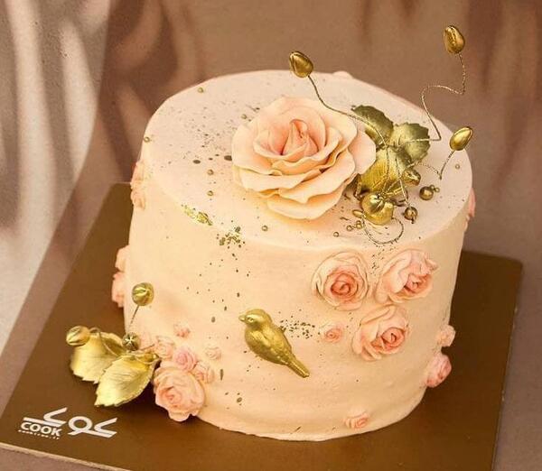 عکس کیک تولد رزی