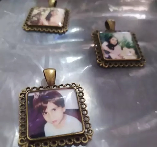 عکس از رزین