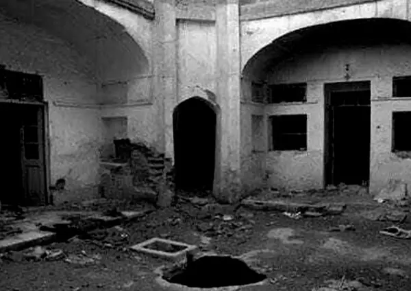 عکس جن در خانه متروکه