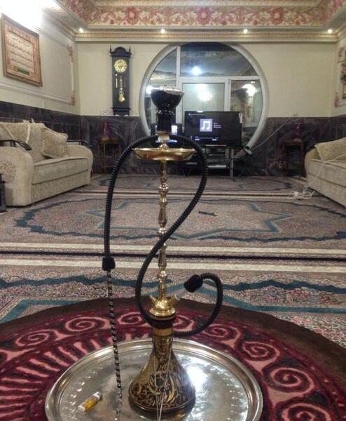 عکس قلیون در خانه طبیعی