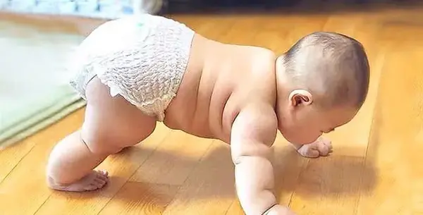 عکس بچه تپل و بامزه