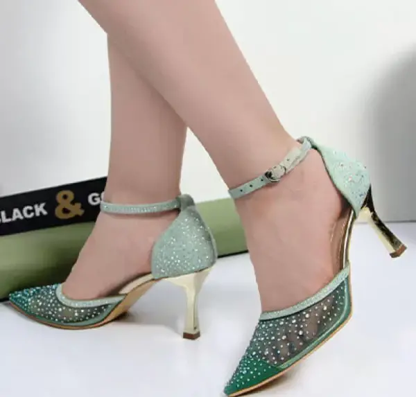 عکس کفش پاشنه بلند بچه گانه سبز