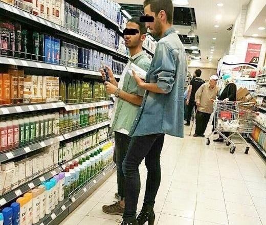عکس پسر با کفش پاشنه بلند