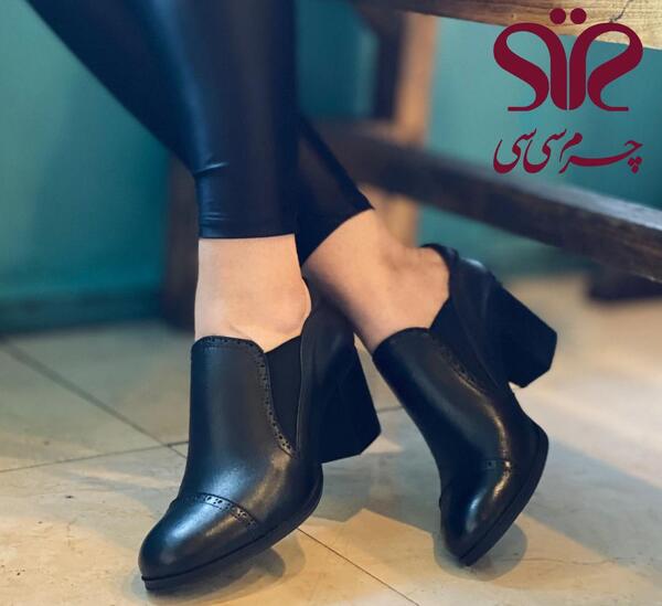 عکس کفش پاشنه بلند مشکی زنانه