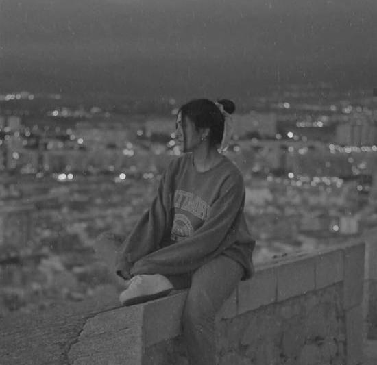 عکس پروفایل قشنگ سیاه سفید