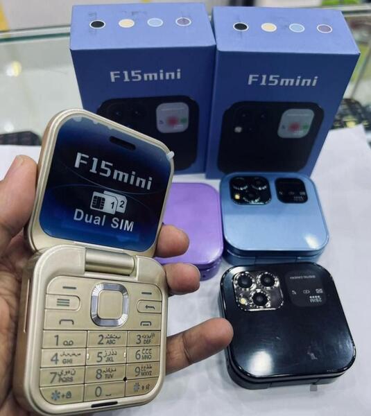 عکس گوشی تاشو آیفون
