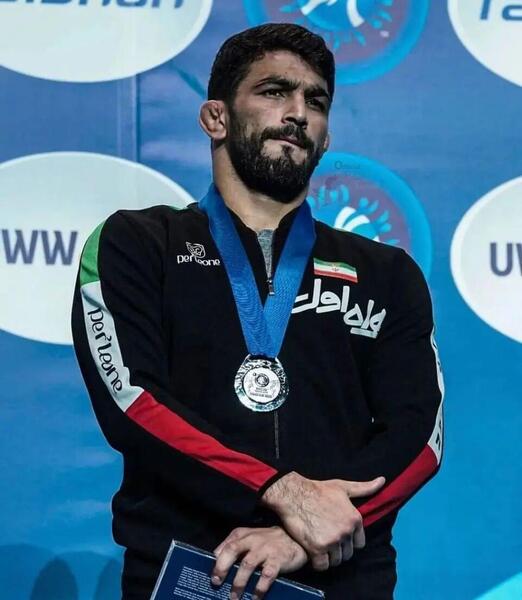 عکس صفحه گوشی حسن یزدانی
