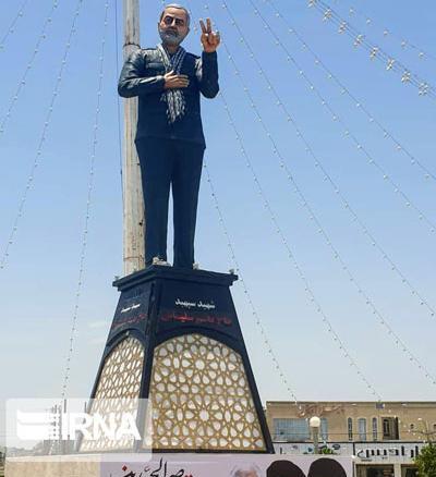 عکس خنده دار سردار سلیمانی
