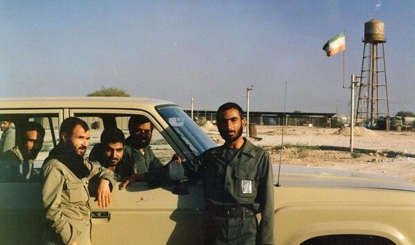 عکس سردار سلیمانی در زمان جنگ