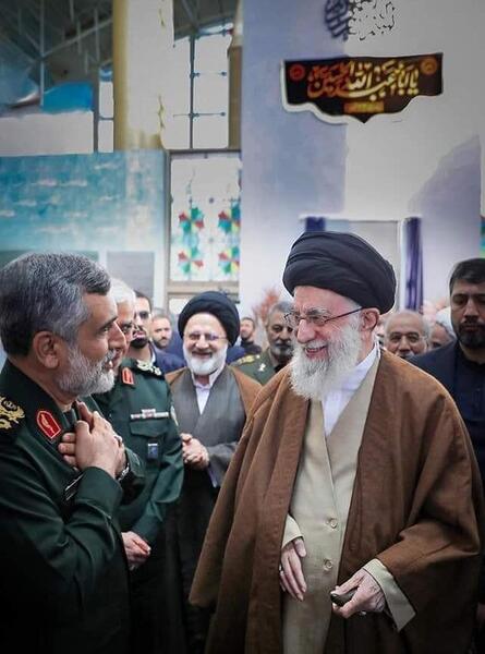 عکس سردار سلیمانی با سردار حاجی زاده