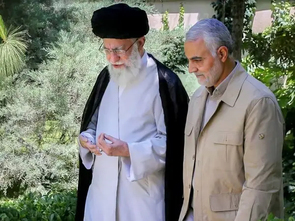 عکس سردار سلیمانی و آقای خامنه ای