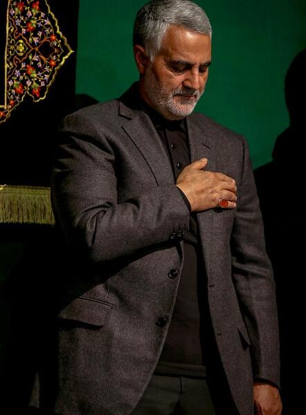 عکس سردار سلیمانی با آقا