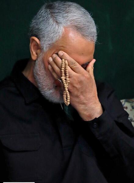 عکس دست سردار سلیمانی با انگشتر