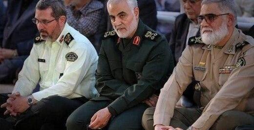 عکس امام خمینی و خامنه ای و سردار سلیمانی