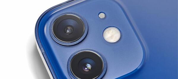 عکس آیفون ۱۲ فیک