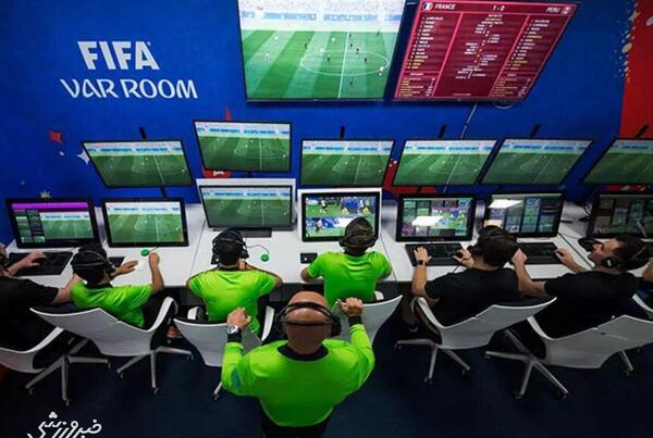 عکس از وی ای ار