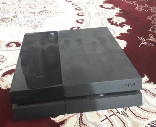 عکس پی اس فور فت