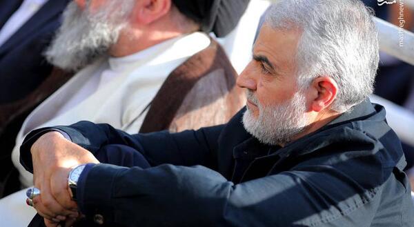 عکس نماز حاج قاسم سلیمانی