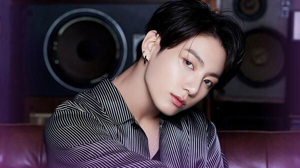 عکس وی با جونگ کوک