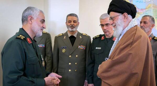 عکس وقتی که حاج قاسم سلیمانی به شهادت رسید
