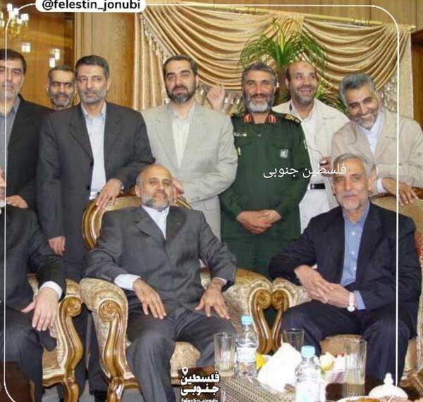 عکس وقتی که حاج قاسم سلیمانی به شهادت رسید