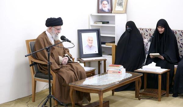 دانلود عکس حاج قاسم سلیمانی و رهبر